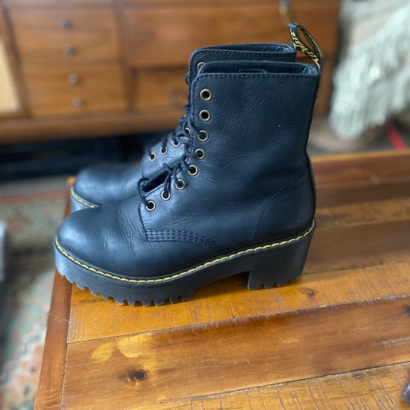 Women’s Doc Martens - Picture 8 of 9